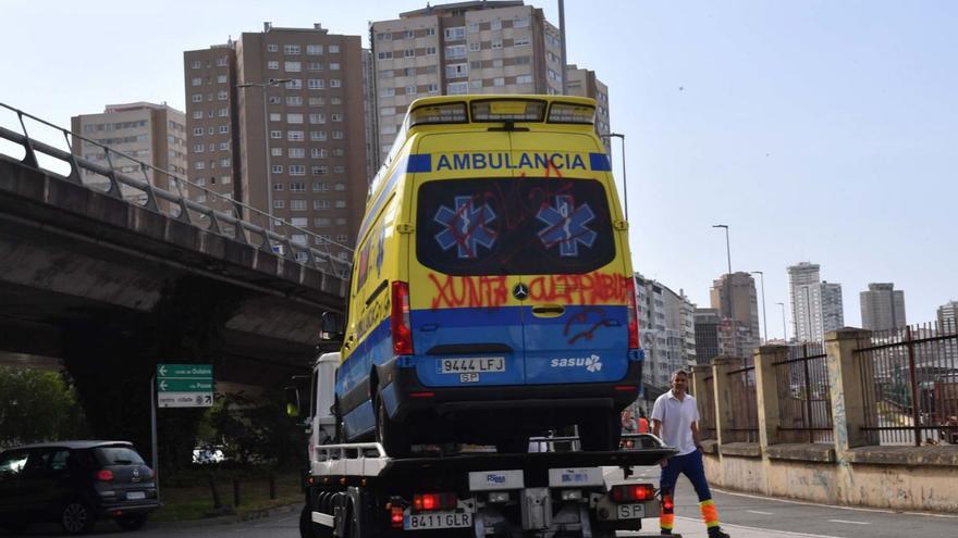 Trabajadores de las ambulancias de Galicia votarán hoy un preacuerdo para poner fin a la huelga en el sector