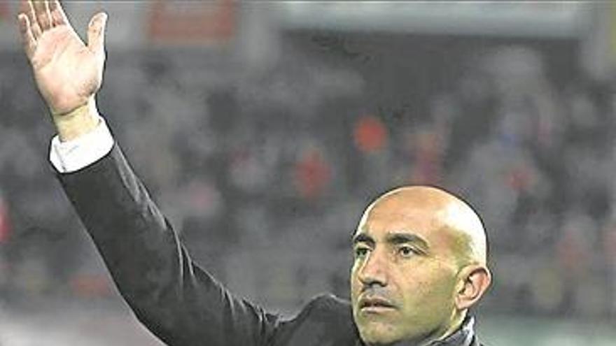 Abelardo abandona el Sporting y Rubí se perfila como sustituto