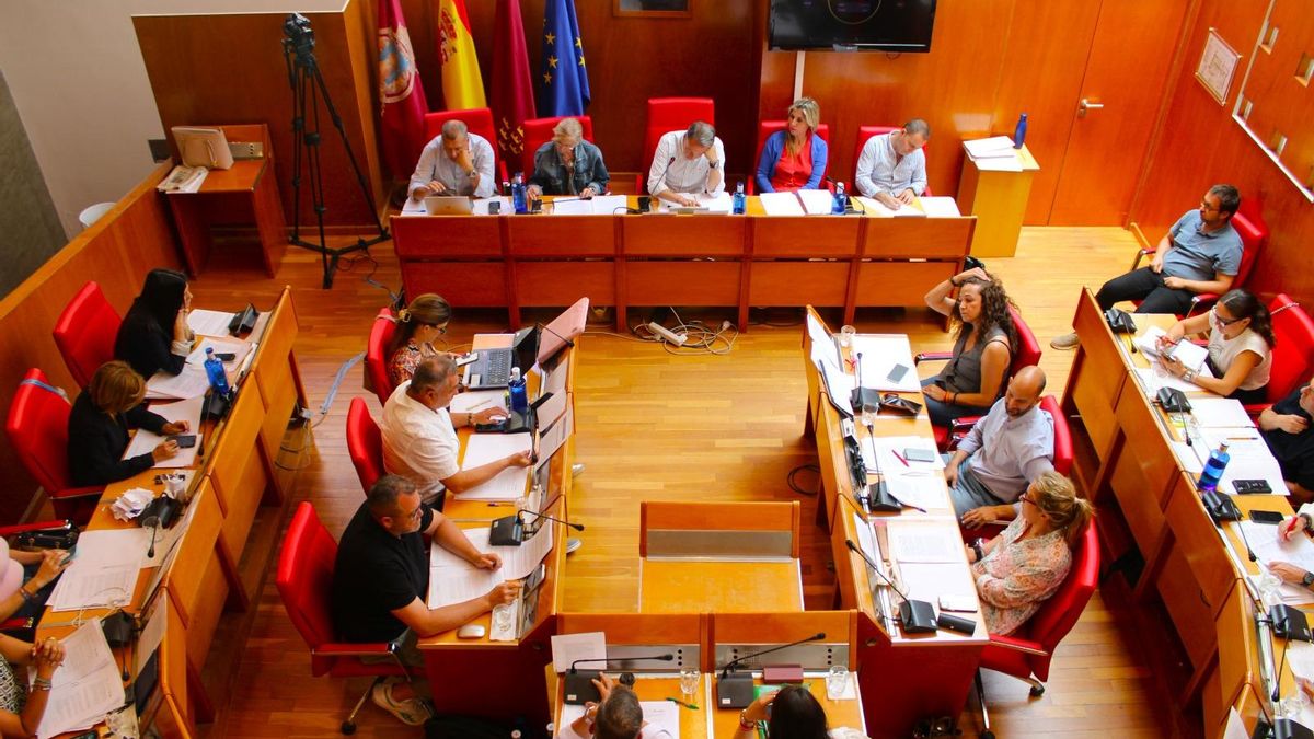 Pleno celebrado este lunes en el Ayuntamiento de Lorca.