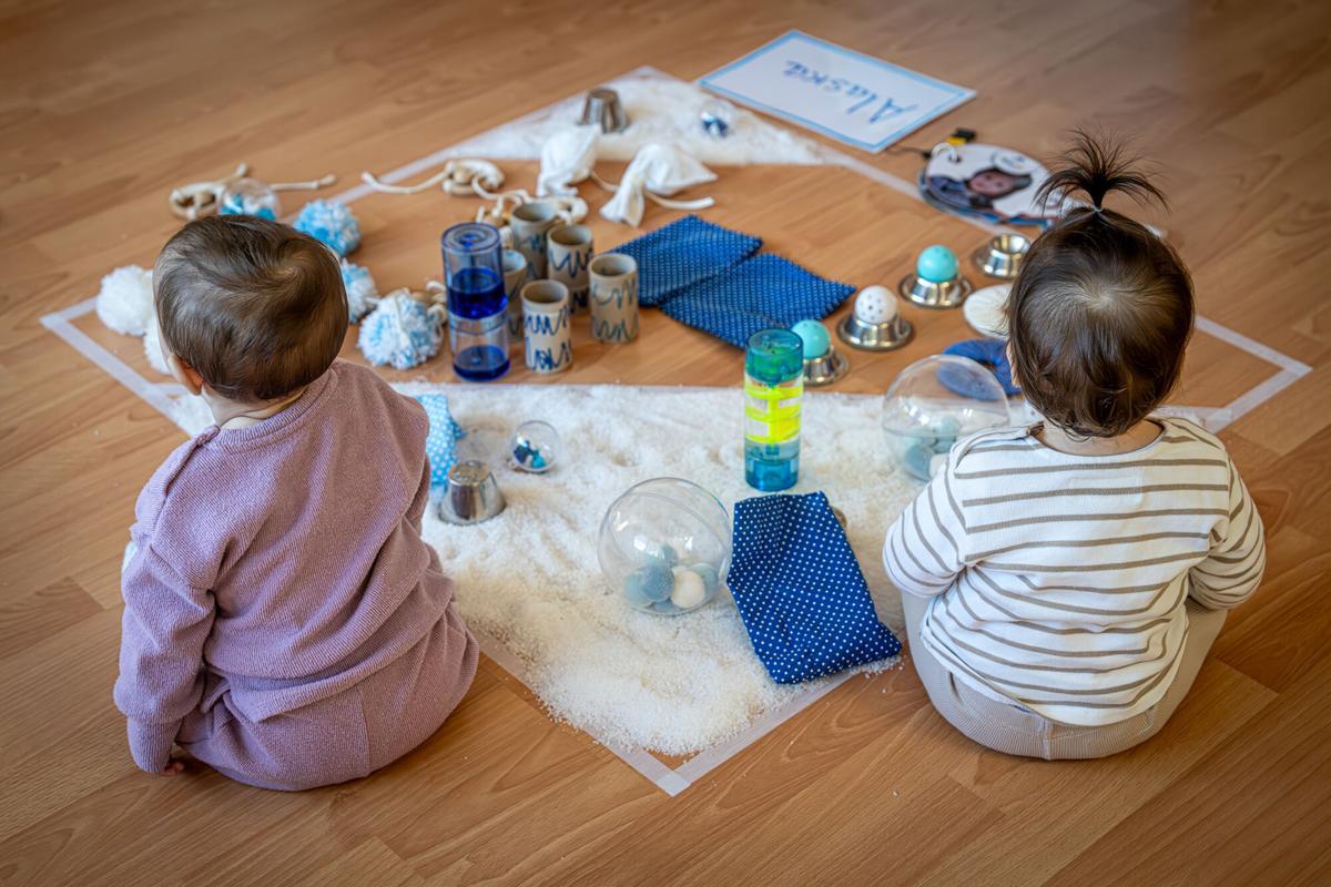 Bacelona 29/01/25 Sociedad. Fotos de recurso de una aula de bebés, escuela infantil. Para ilustrar la crisis de las guarderías con el descenso de la natalidad. AUTOR: MANU MITRU. Escola Bressol Llar d' infants