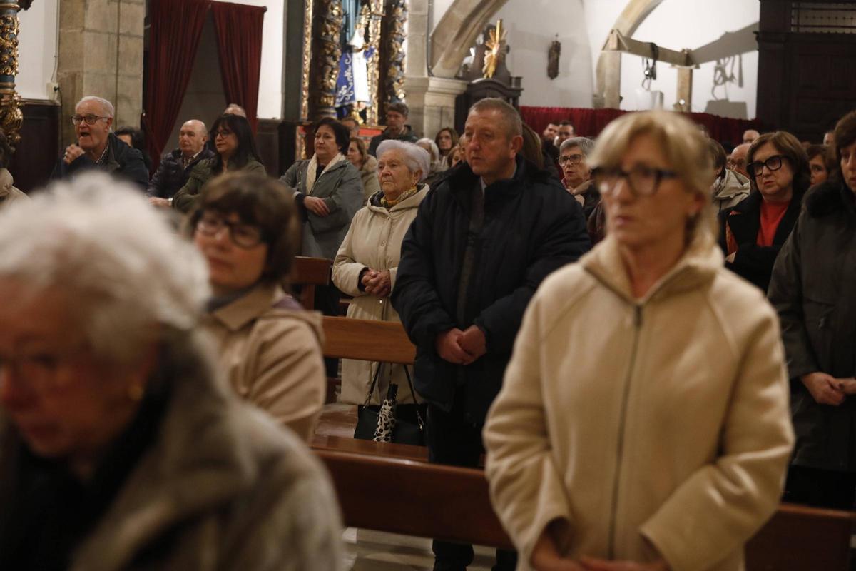 EN IMÁGENES: La primera misa del Socorro de Luanco