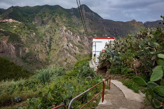 Los vecinos explican las carencias de la zona de Taborno