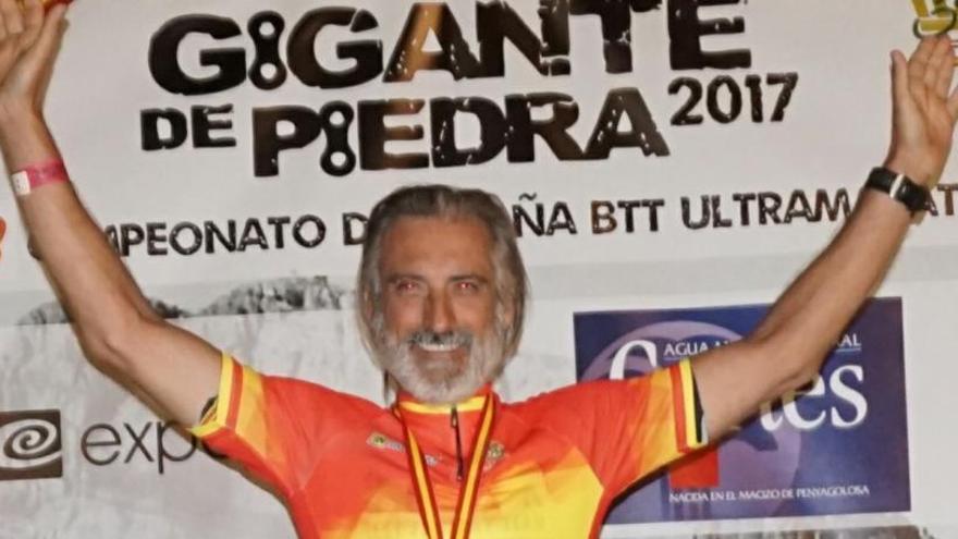 Miguel Angel García se proclama campeón de España de veteranos de Ultra Maratón