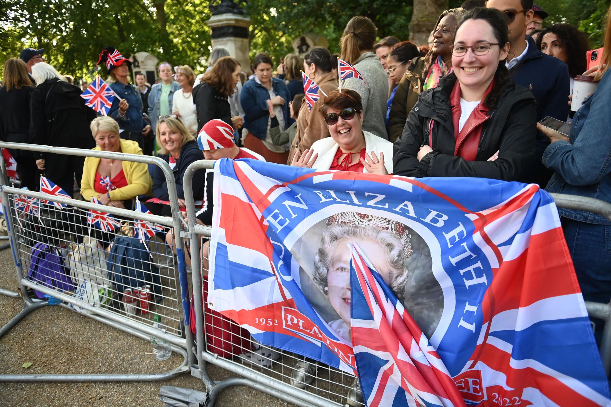 Londres se vuelca con el Jubileo de Platino de Isabel II