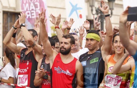 Búscate en la galería de la jornada contra el cáncer en Valencia