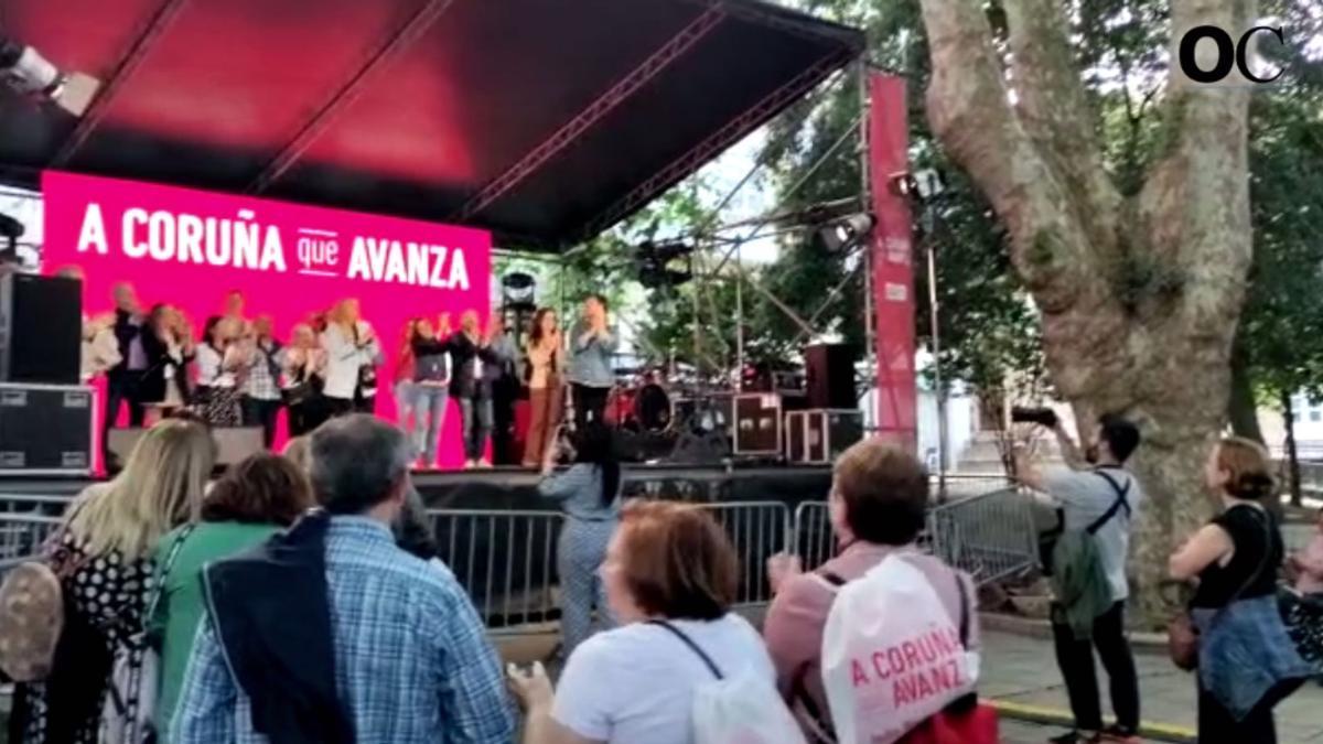 Cierre de campaña del PSOE en la plaza de Azcárraga