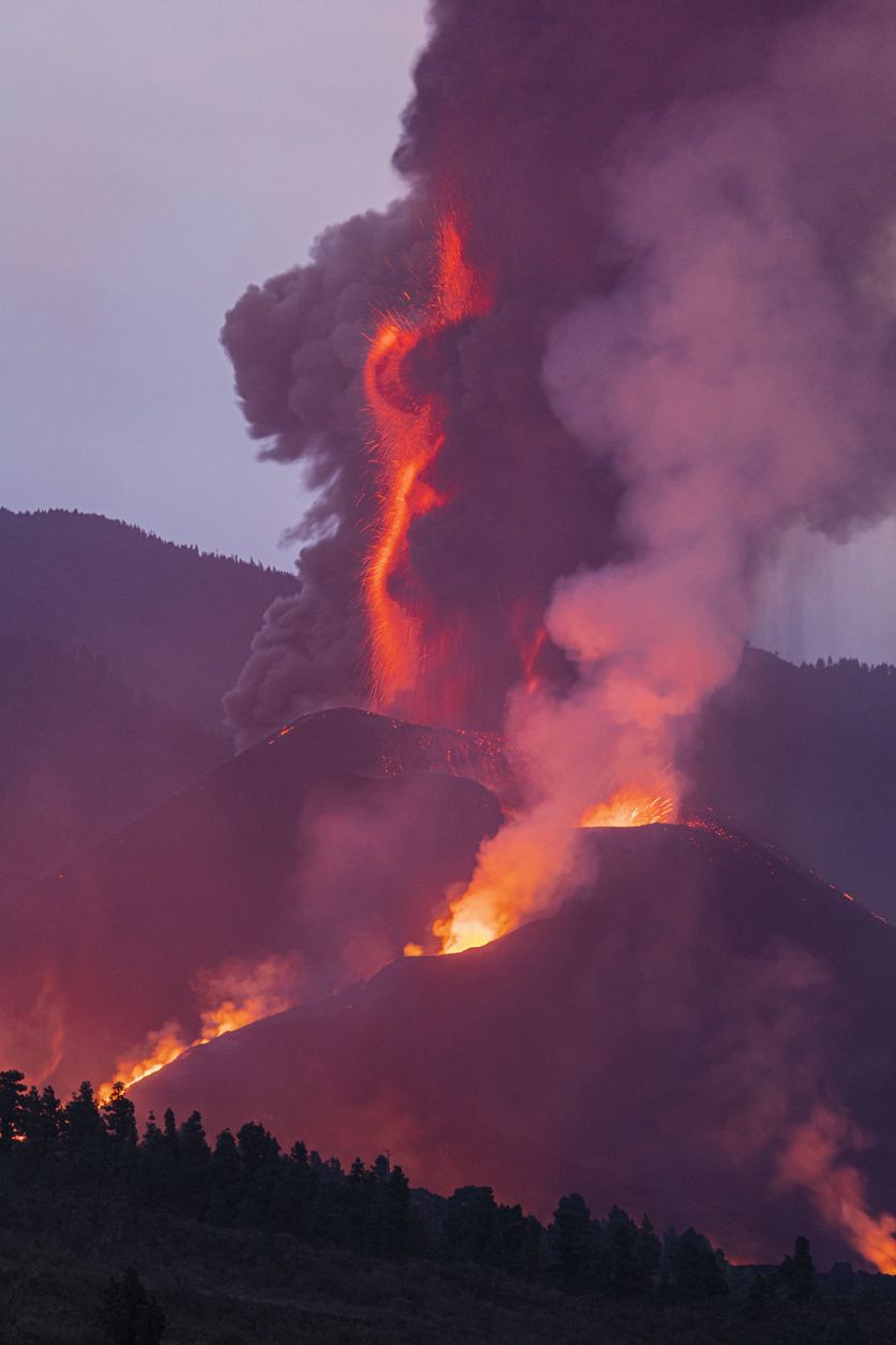 Erupción del volcán de Cumbre Vieja