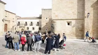 El auge de los ‘free tours’ en Cáceres: el mayor escollo para los guías turísticos