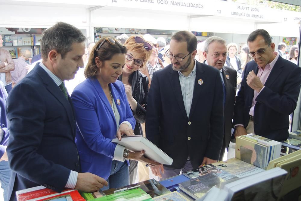 Sol para la  Feria del Libro de Córdoba