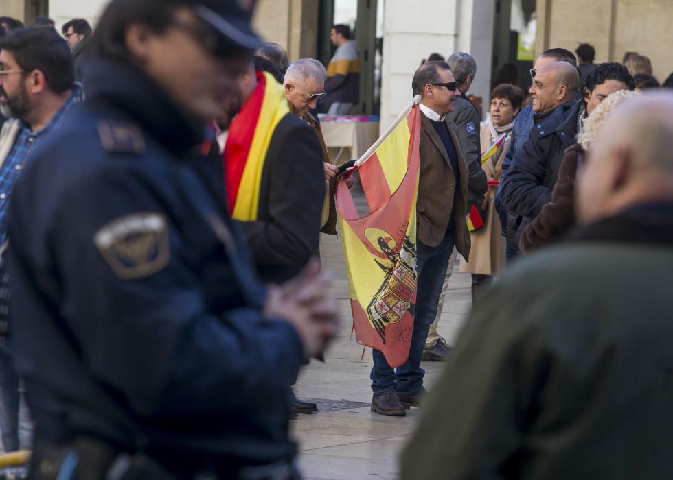 Manifestación en Alicante contra el gobierno de Pedro Sánchez