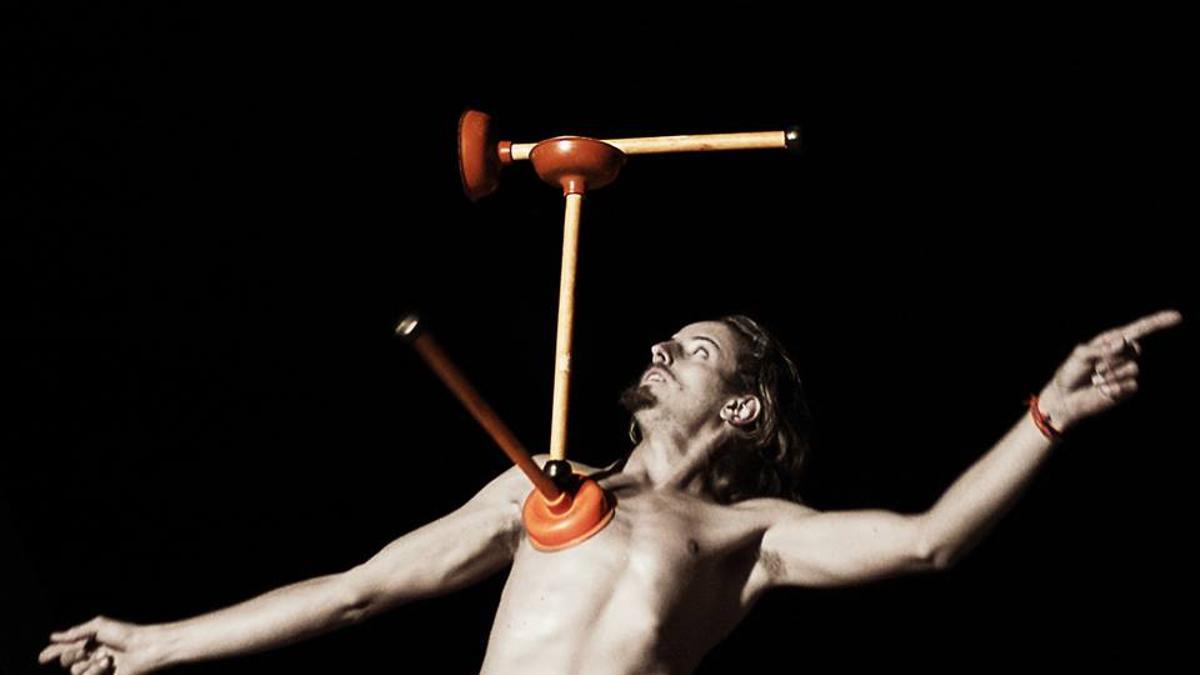 Jacinto Sifón Fontana llega con Fontanería, circo y poesía 2.0