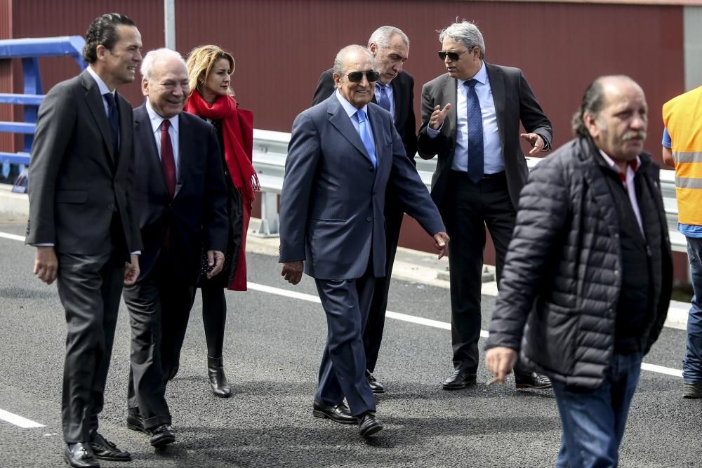 Inauguración del viaducto en homenaje a Daniel Alonso que da acceso al PEPA