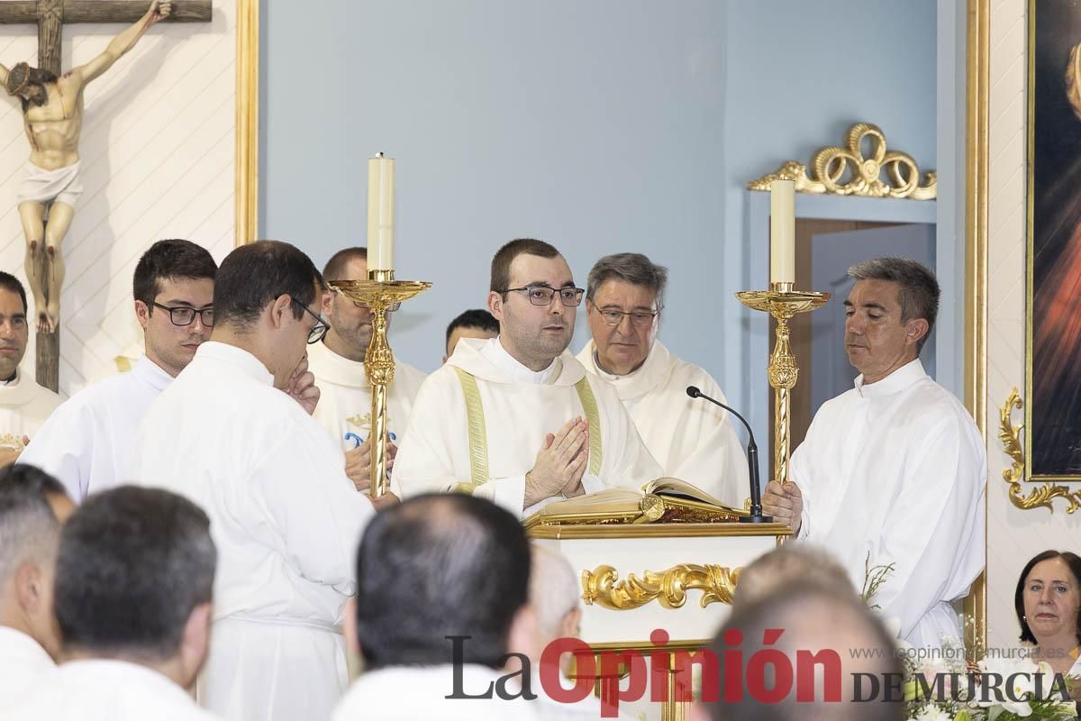 Así se ha vivido la ordenación sacerdotal de Miguel Tovar Fernández en la pedanía molinense de Torrealta
