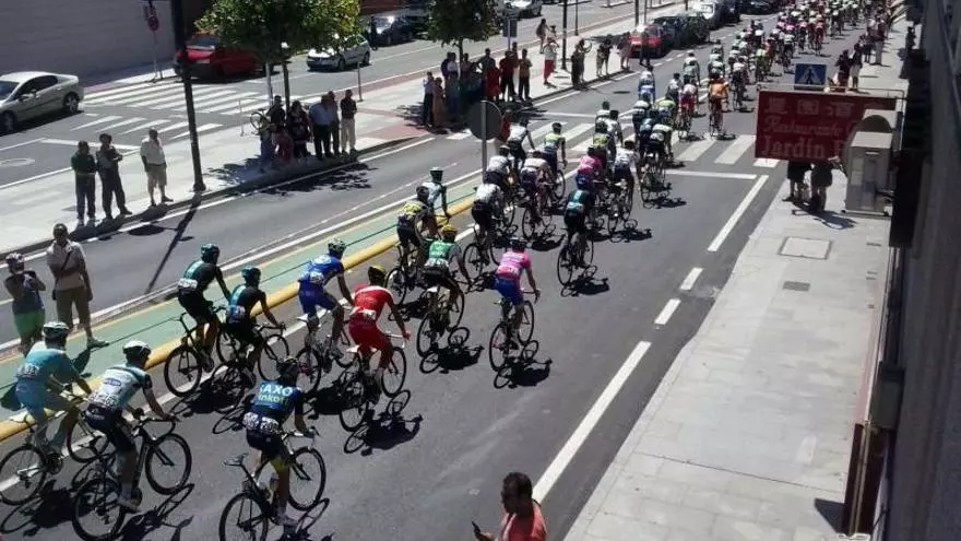 El pelotón de O Gran Camiño atraviesa O Morrazo