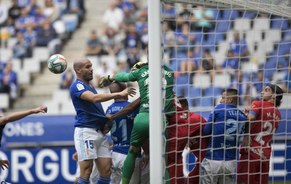 El partido del Oviedo ante el Numancia, en imágenes.