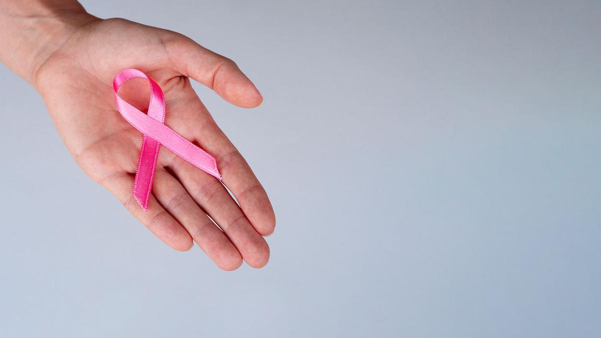 El jefe de Inmunología del HUCA analiza las terapias que ya han llegado para revolucionar el tratamiento del cáncer (y mucho más)