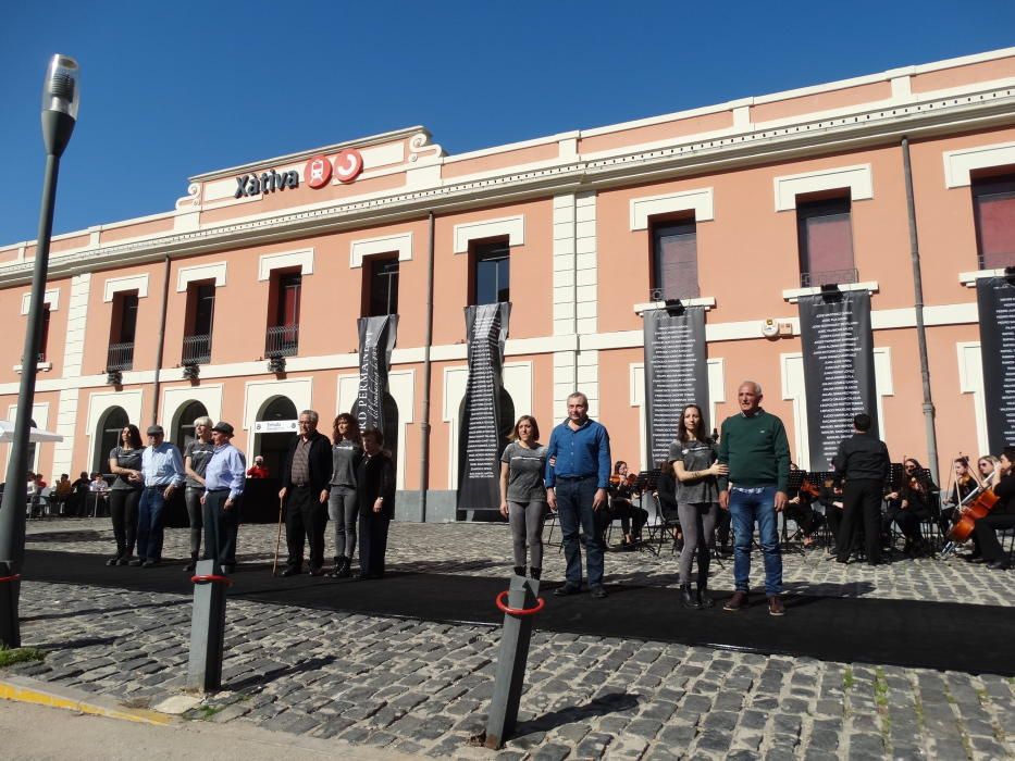 Homenaje a las víctimas del bombardeo franquista en Xàtiva