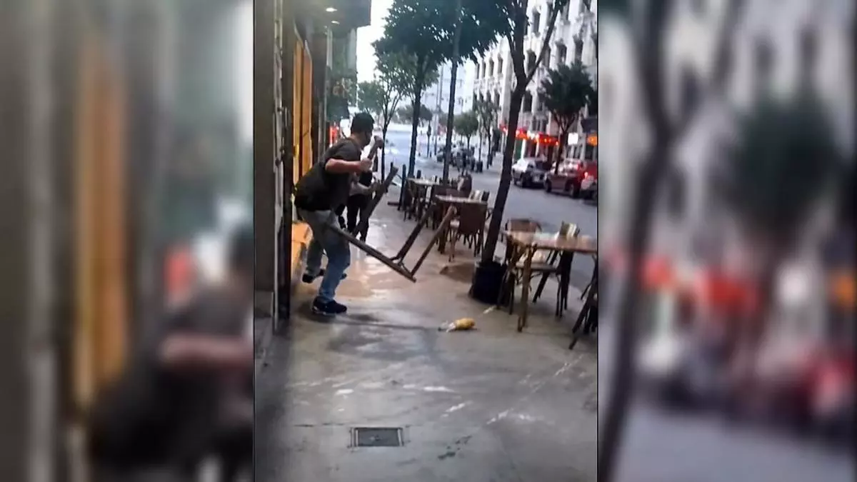 Un hombre borracho destroza la terraza de la Cervecería Estudiantil por no querer abonar una consumición al momento
