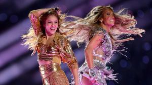 Shakira y Jennifer Lopez, durante su actuación en la Super Bowl 2020, celebrada el 2 de febrero de ese año en Miami.