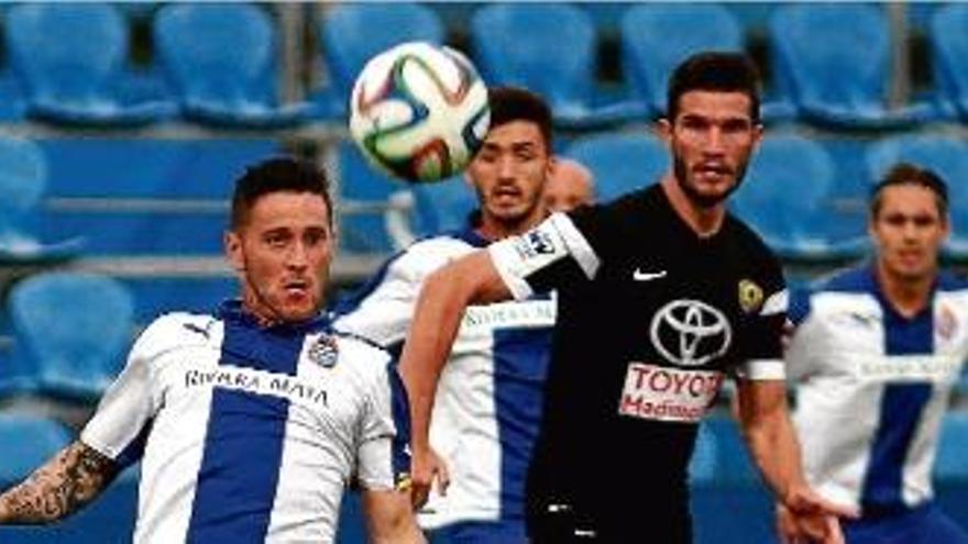 Pol Llonch en un partit de la passada temporada amb el filial de l&#039;Espanyol.