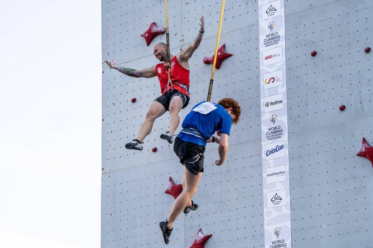 Ambiente durante la competición de escalada de velocidad de la Copa de Europa