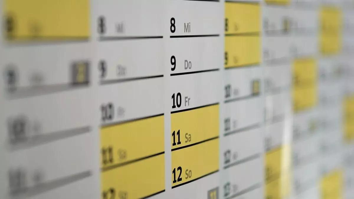 Una imagen de archivo de un calendario escolar