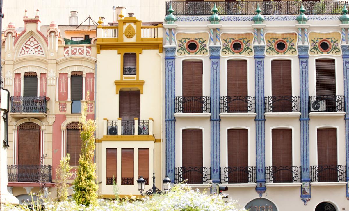 PATRIMONIO CERAMICO DE CASTELLON. EDIFICIOS