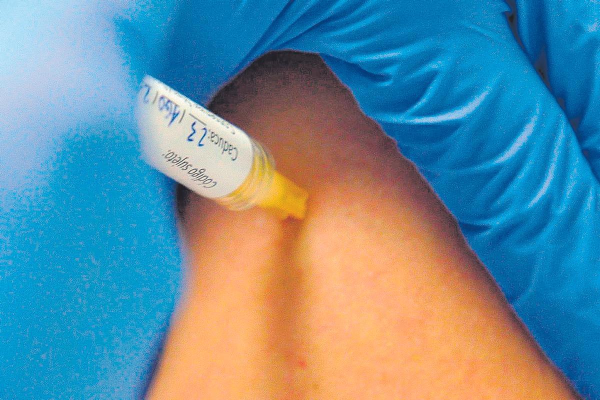 La vacuna Hipra, en la fase final de los ensayos.