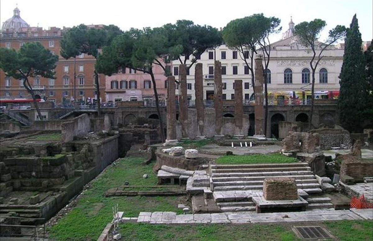 Lugar donde fue asesinado Julio César