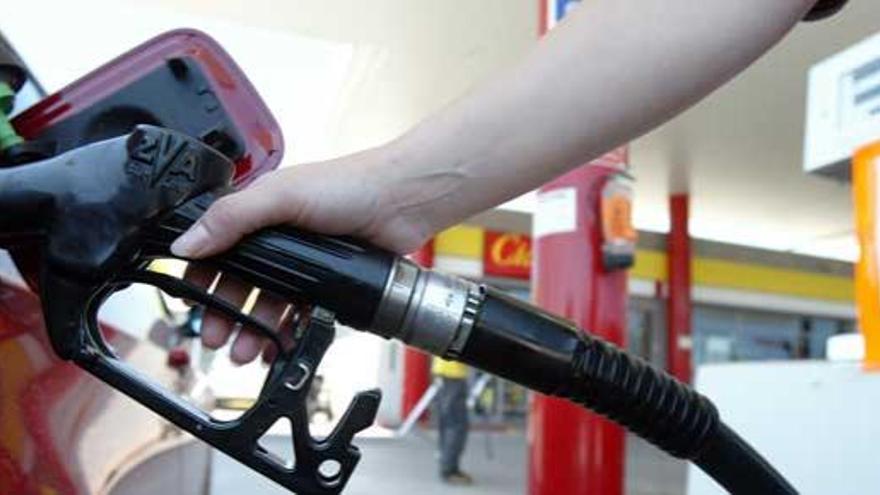 La gasolina marca un nuevo récord: 1,38 euros por litro