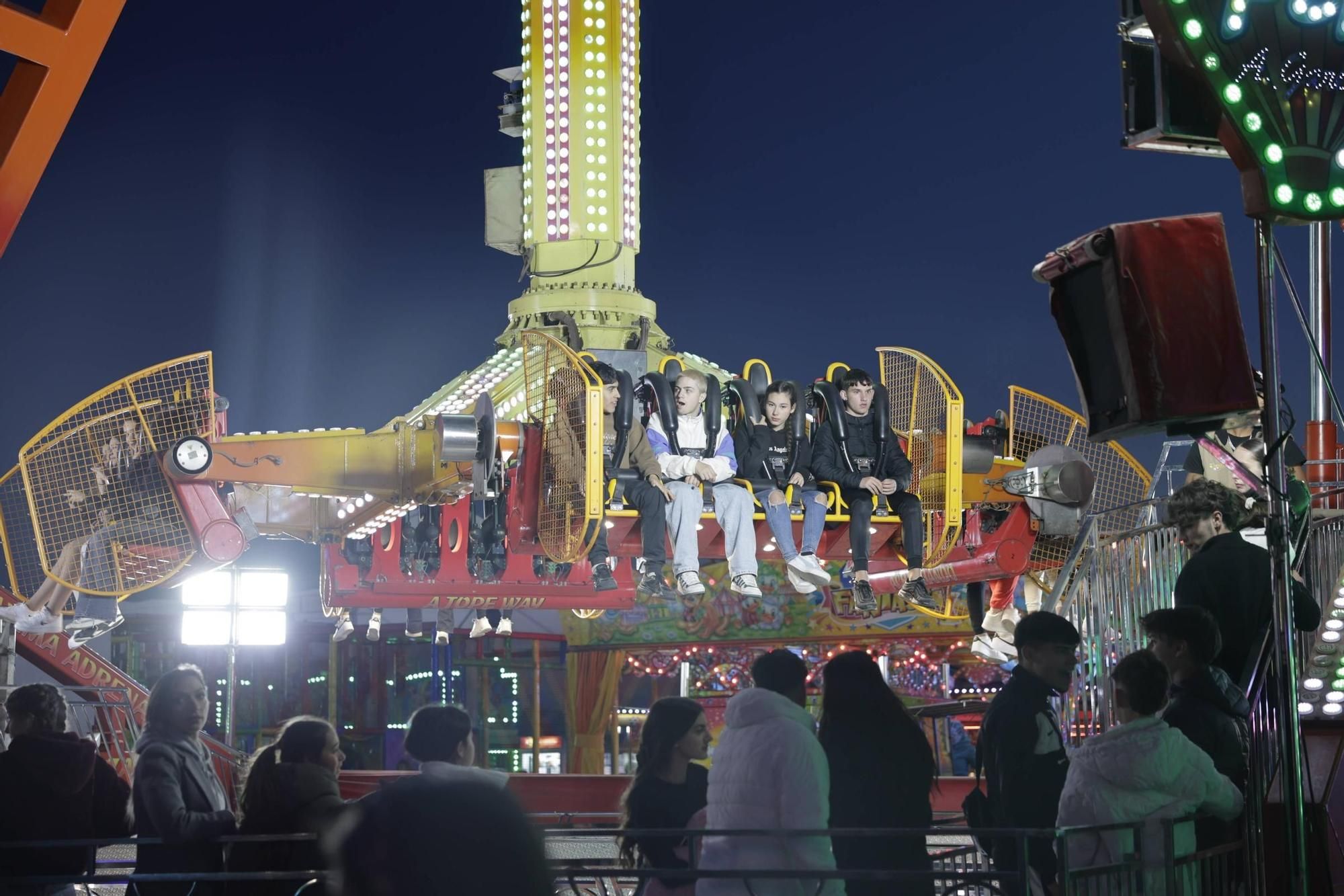 So ist der bunte Jahrmarkt "Fira del Ram" auf Mallorca angelaufen