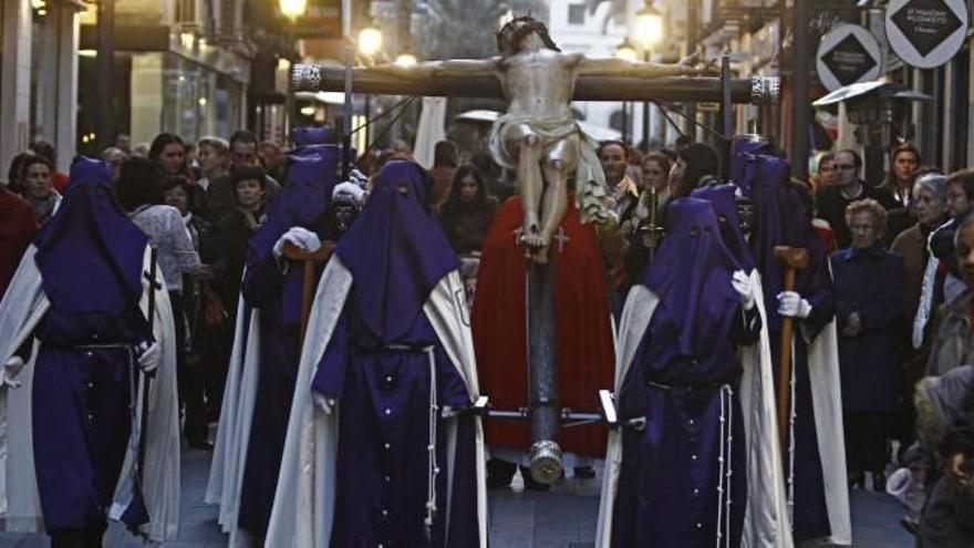 Cofradía Santísimo Cristo del Hallazgo y Virgen Dolorosa