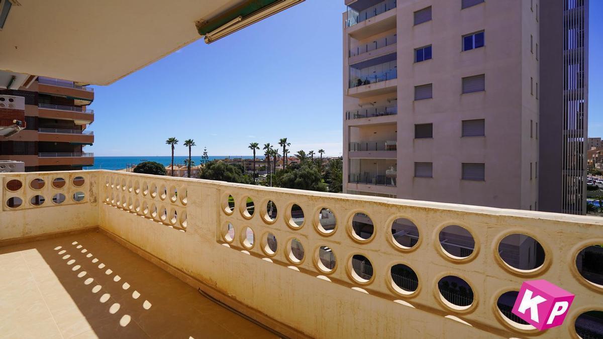 El piso a la venta en la playa de La Mata en Torrevieja