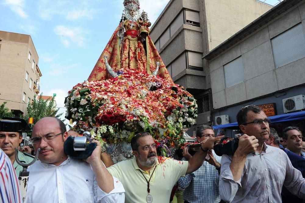 Romería de la Virgen de la Fuensanta: Paso por Bar