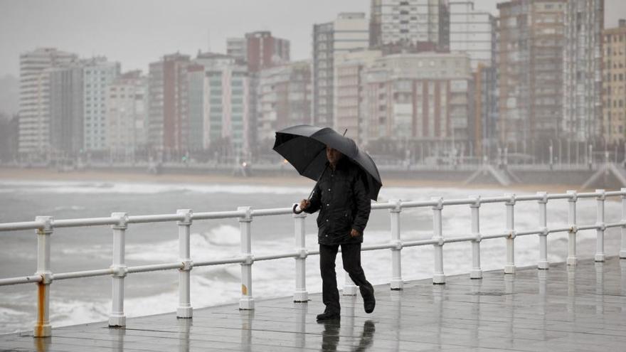 Mañana, chubascos dispersos en Asturias y cota de nieve de 700 a 800 metros