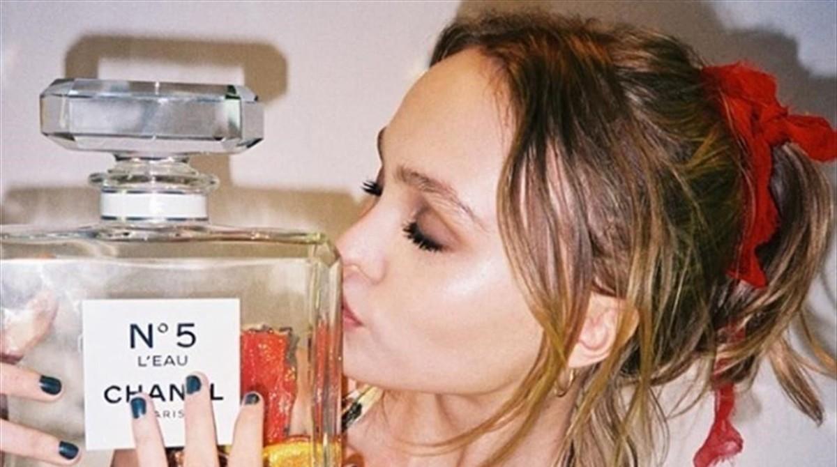 Lily-Rose Depp, nueva chica Chanel