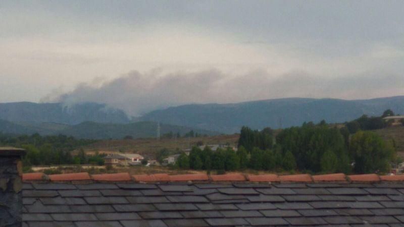 Incendio en el cañón del Tera