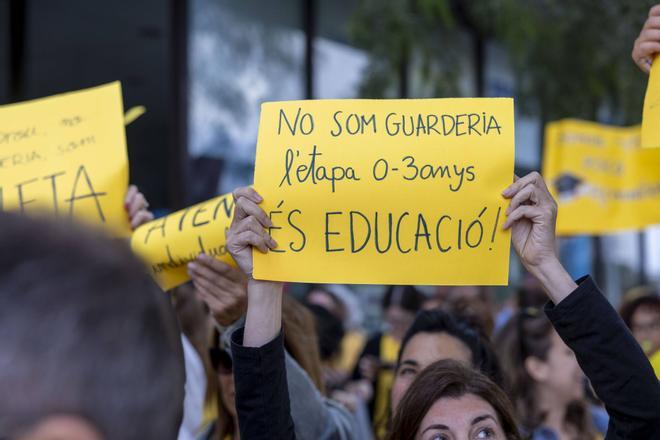 Segunda protesta de la comunidad educativa de 0 a 3 años en Baleares ...