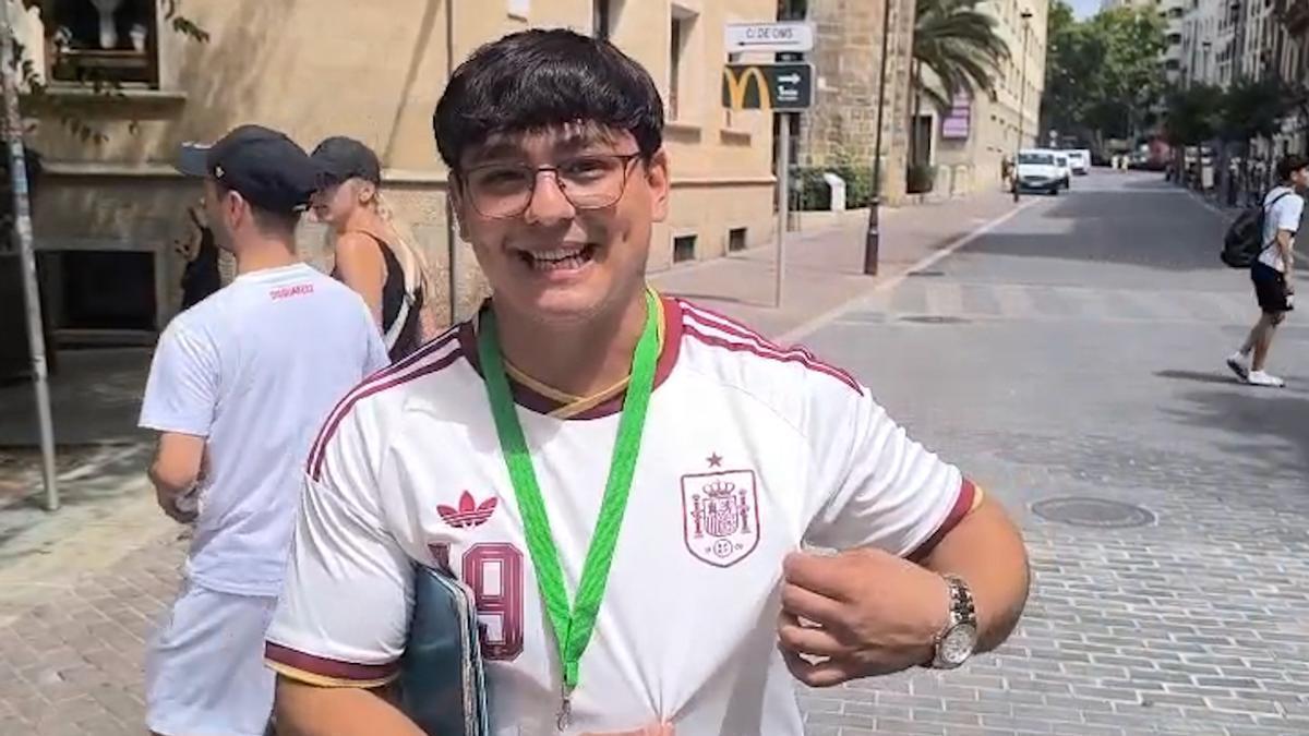 VÍDEO | La cuenta atrás del España-Francia se vive en el centro de Palma