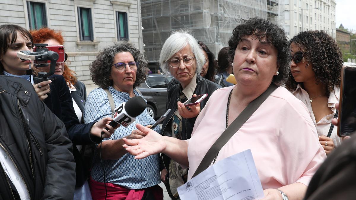 María Salmerón, en una manifestación para protestar por no ser indultada, en la Plaza de Cibeles (Madrid).