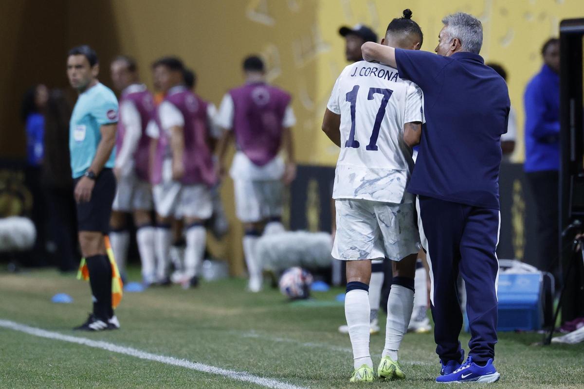 Domènec Torrent, técnico de Monterrey