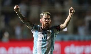 Messi fue Dios y Argentina derrotó a Colombia