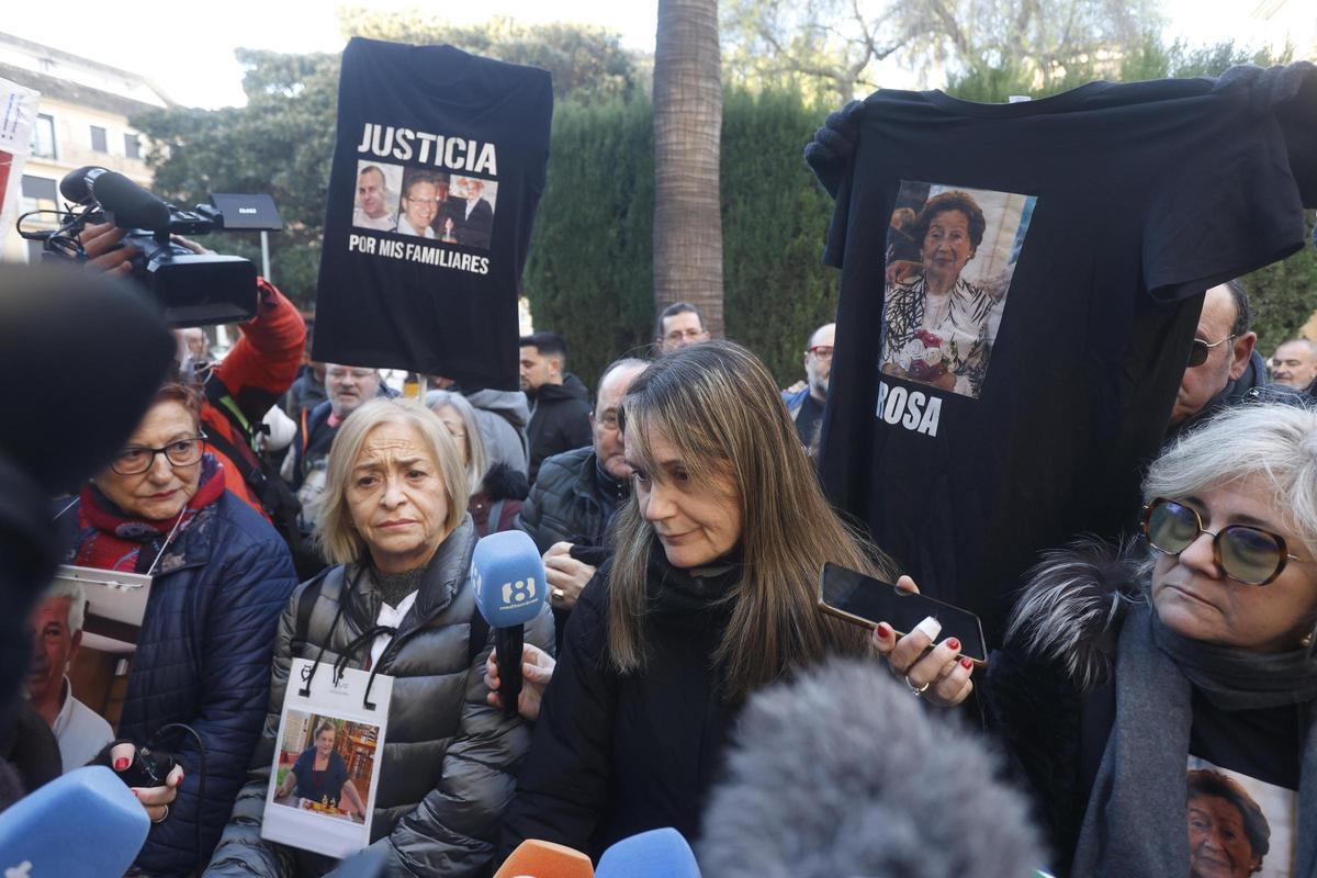 Salomé Pradas llega a los juzgados de Catarroja para el careo entre Jose Manuel Cuenca