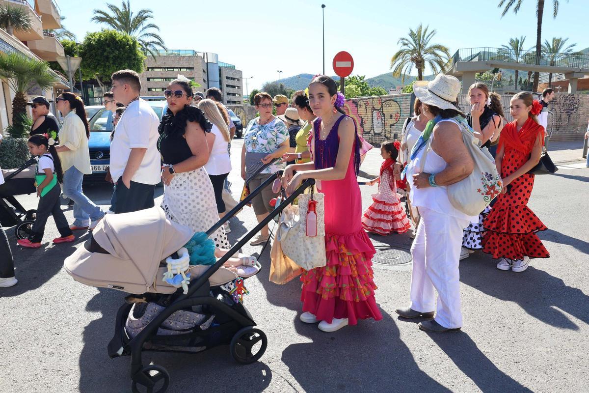 Procesión de la Romería de El Rocío en Ibiza Procesión de la Romería de El Rocío en Ibiza