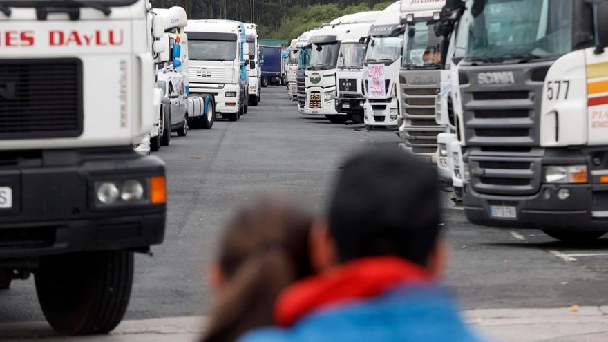 Extremadura busca 2.500 transportistas para salvar el futuro de un sector decisivo: unos 2.000 euros/mes