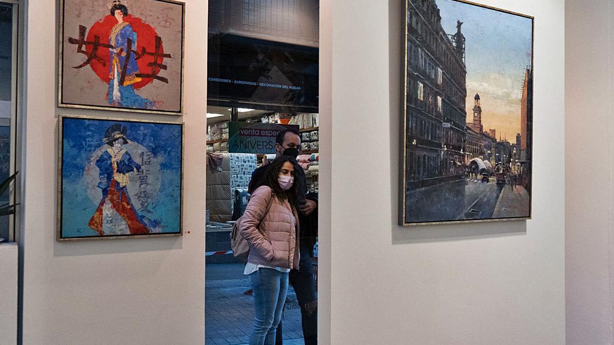 La mirada urbana de Paco Segovia, en la galería Espacio 36.