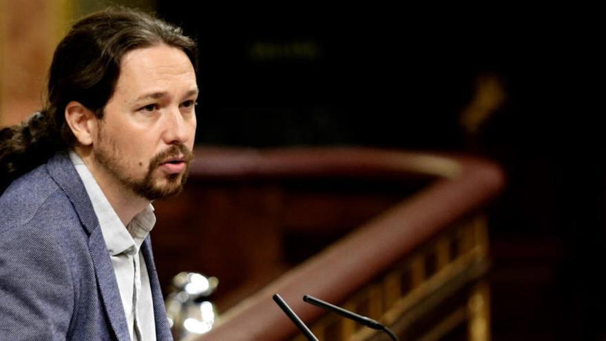 Pablo Iglesias convoca una assemblea de partits per pactar un referèndum legal