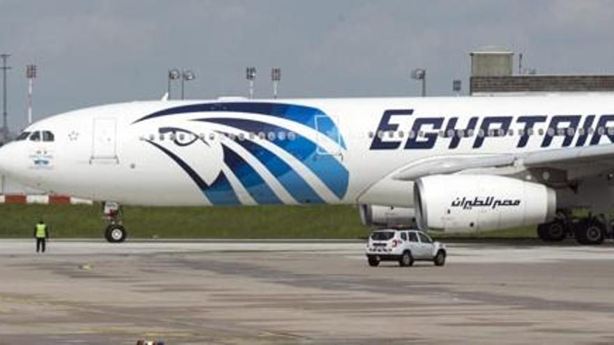 Egipte no descarta que un atemptat enderroqués l&#039;avió d&#039;EgyptAir