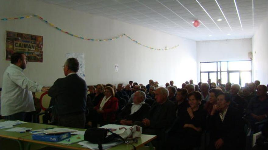 Un momento de la reunión de asociaciones celebrada en Rabanales.