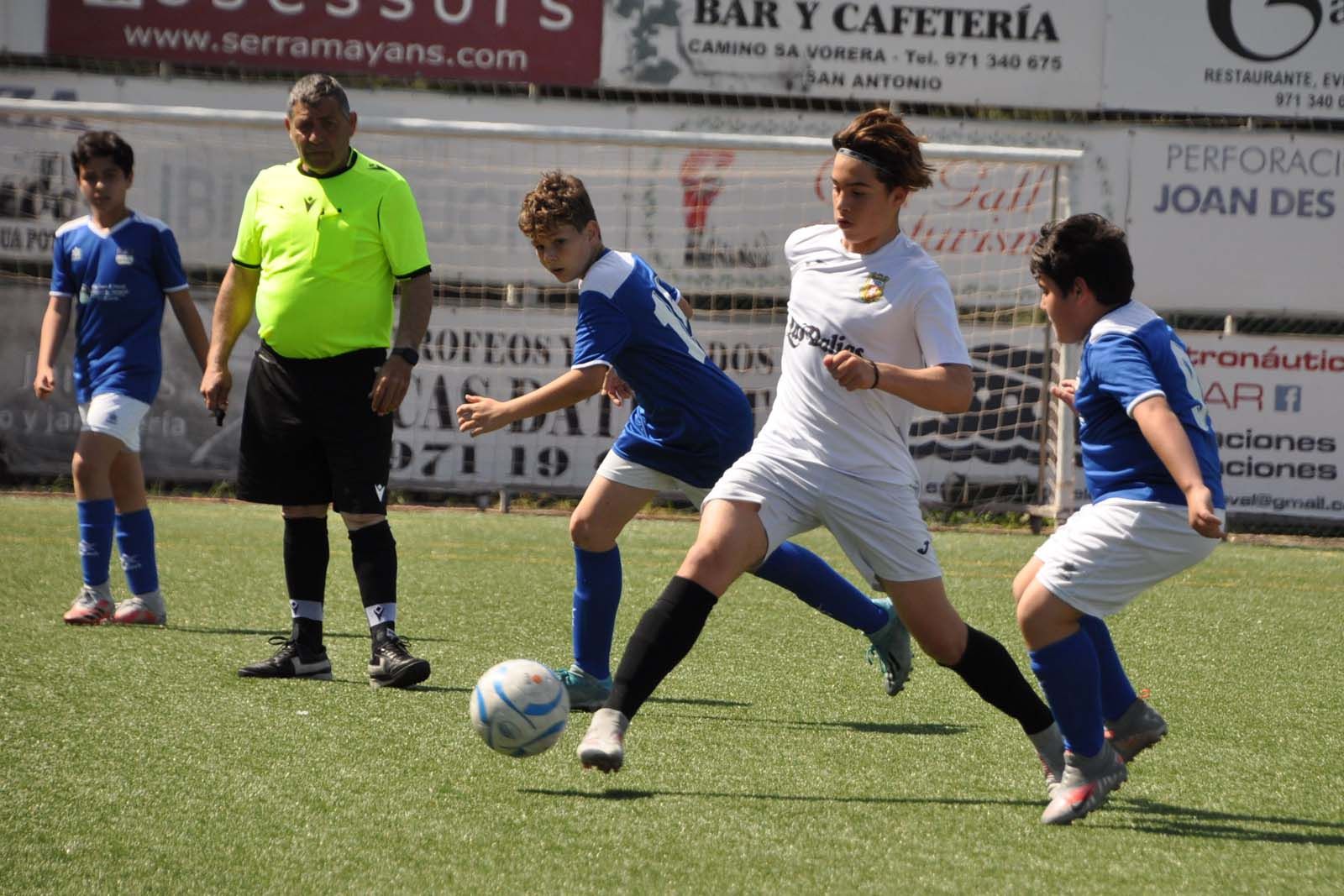 El fútbol base vuelve a sonreír